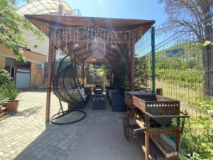 Вилла Аннигора в Алуште с беседкой